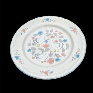 Vintage 1988 Country Classics Collection by Action Dinner Plate 10.5”